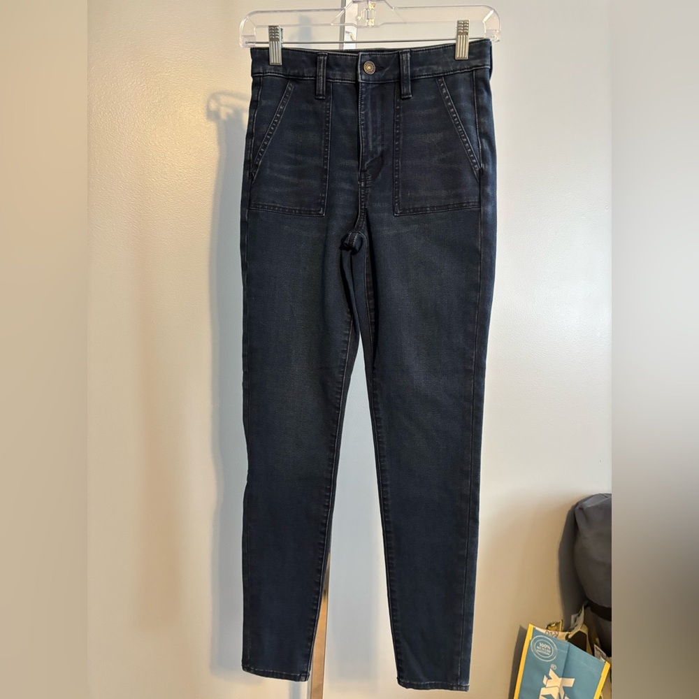 American Eagle Women’s Super HR Jegging Size 4 Long Flat Front Dark Wash
